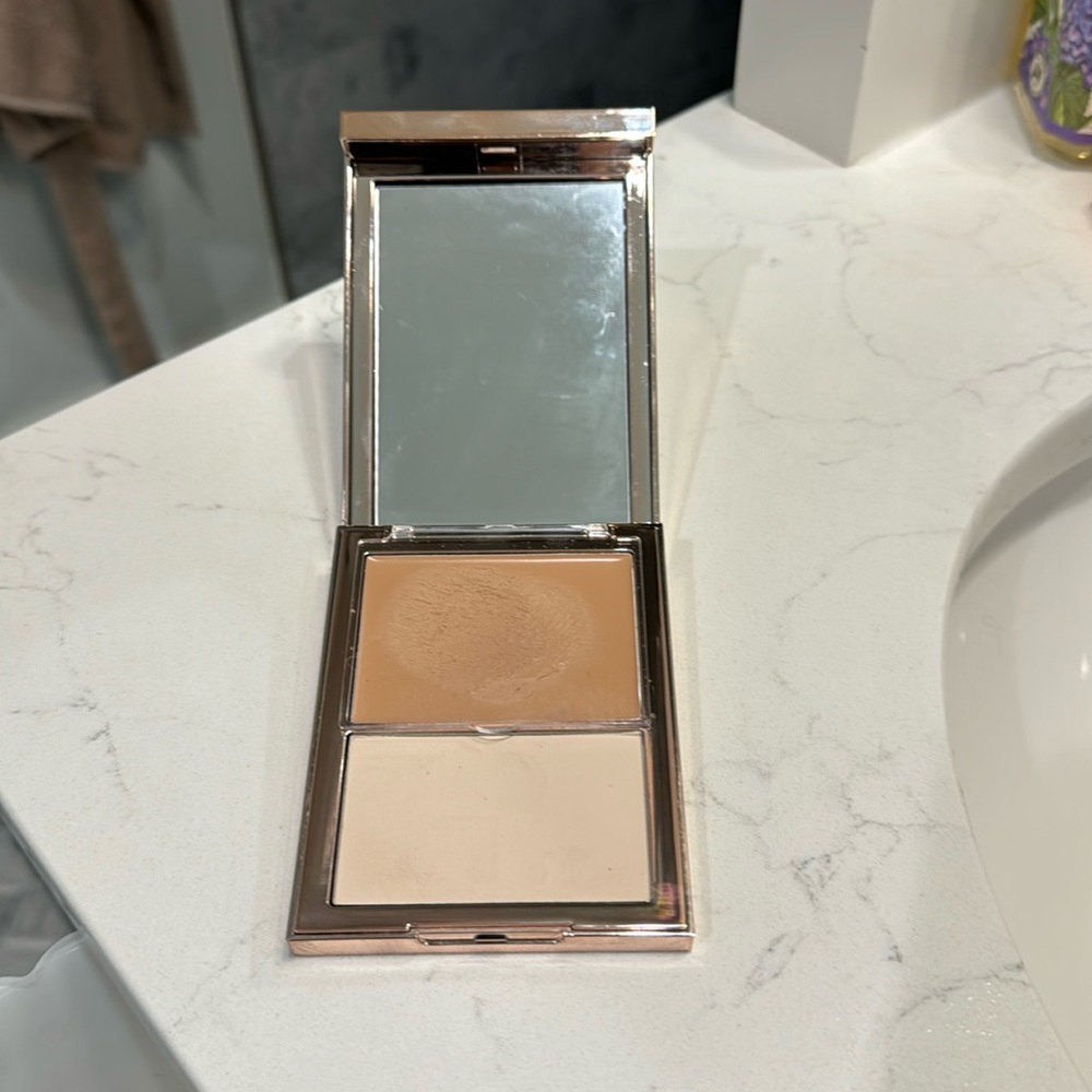 Patrick Ta foundation and setting powder Duo palette fair 2
